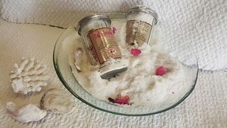 Bath Sprinkle Shaker 300ml (Available in Lavender, Bath Sprinkle Shaker 300ml (Available in Lavender,